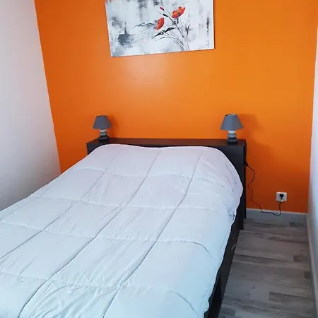 T2 Dans Charmante Avec Place De Parking, A 1.5 Km De La Plage - Cap D'agde - Ref: Coli26c *